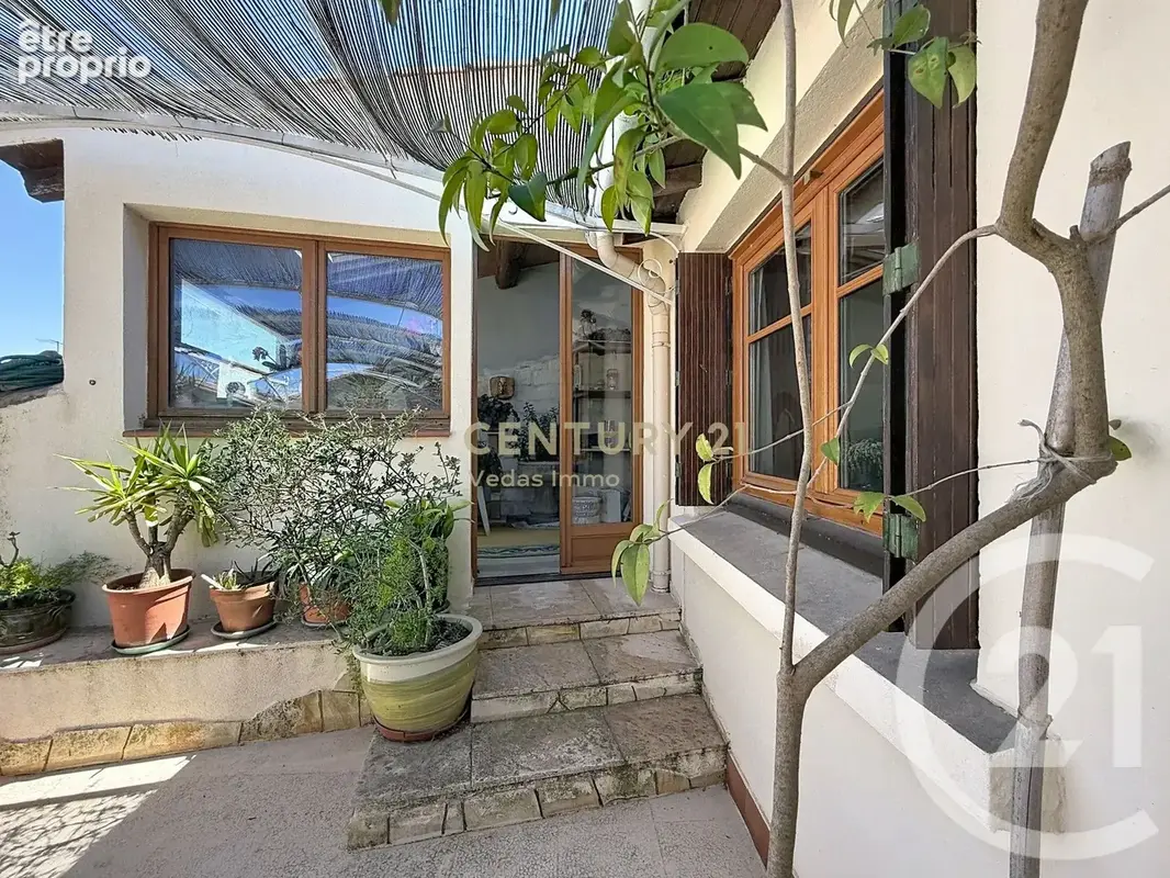 Photo Maison à Saussan au prix de 319 000€