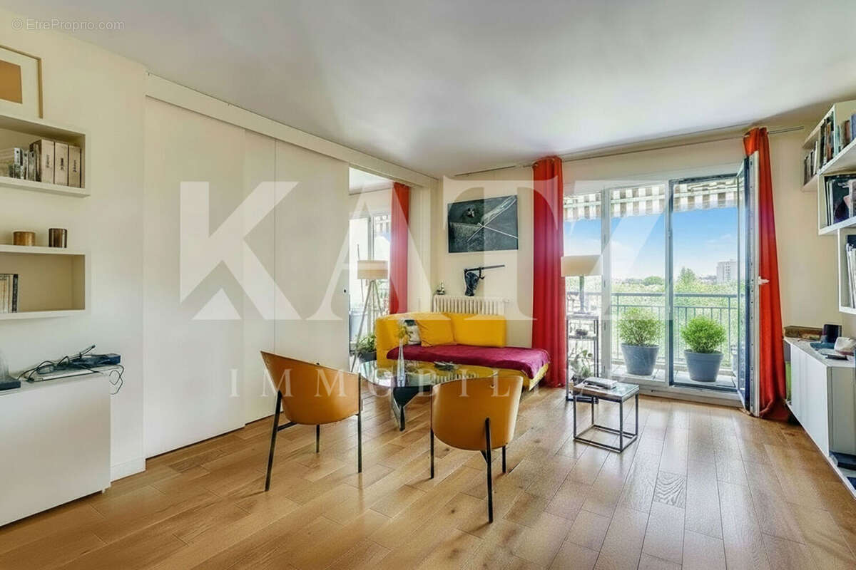 Appartement à GARCHES