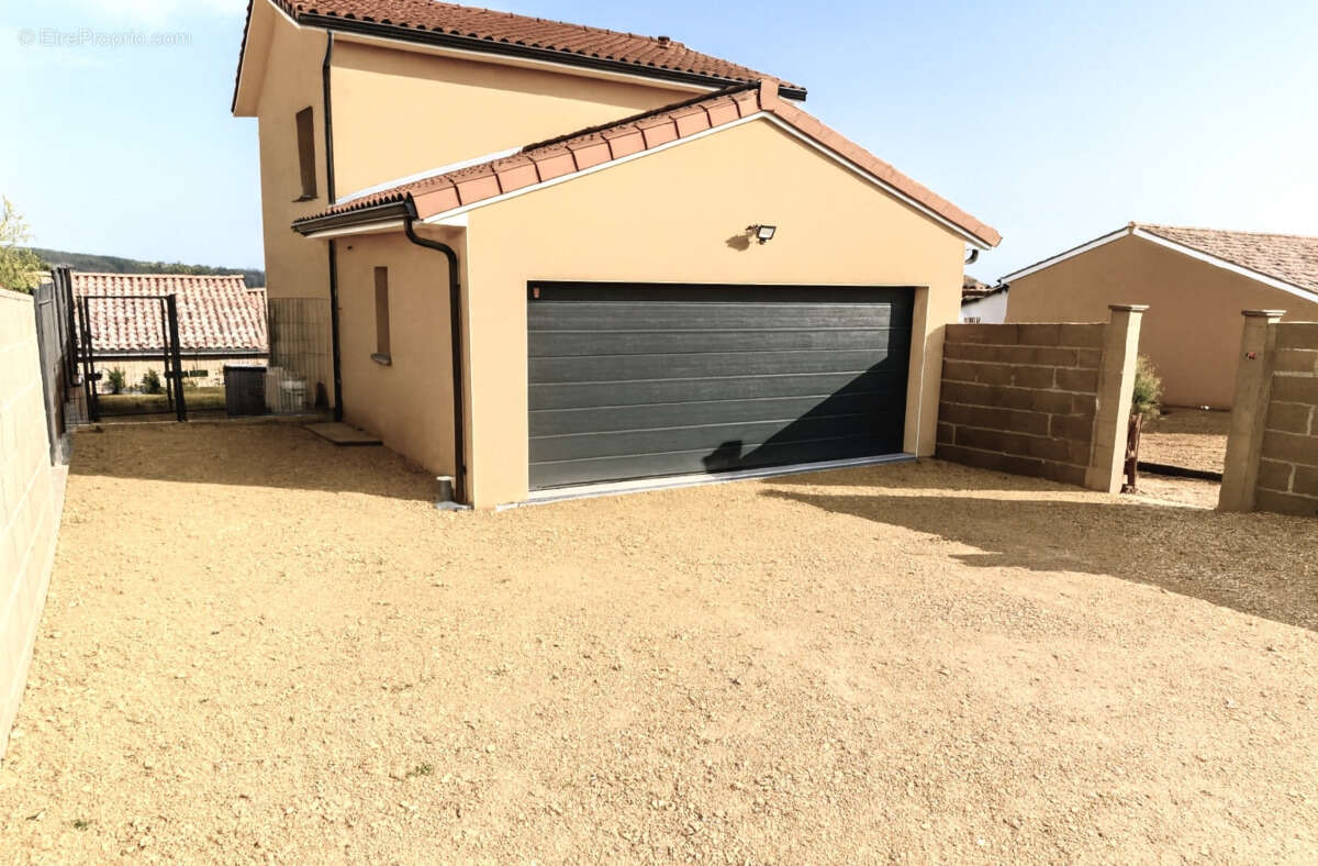 Maison - Hurigny - 117m² - photo 3