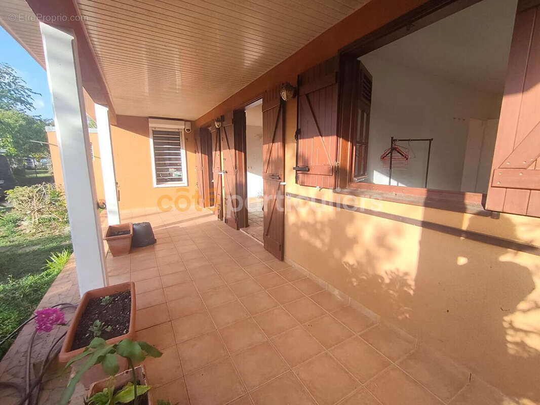 Maison Le Moule 4 pièce(s) sur un terrain de 1130m2 Clôturé - photo 9
