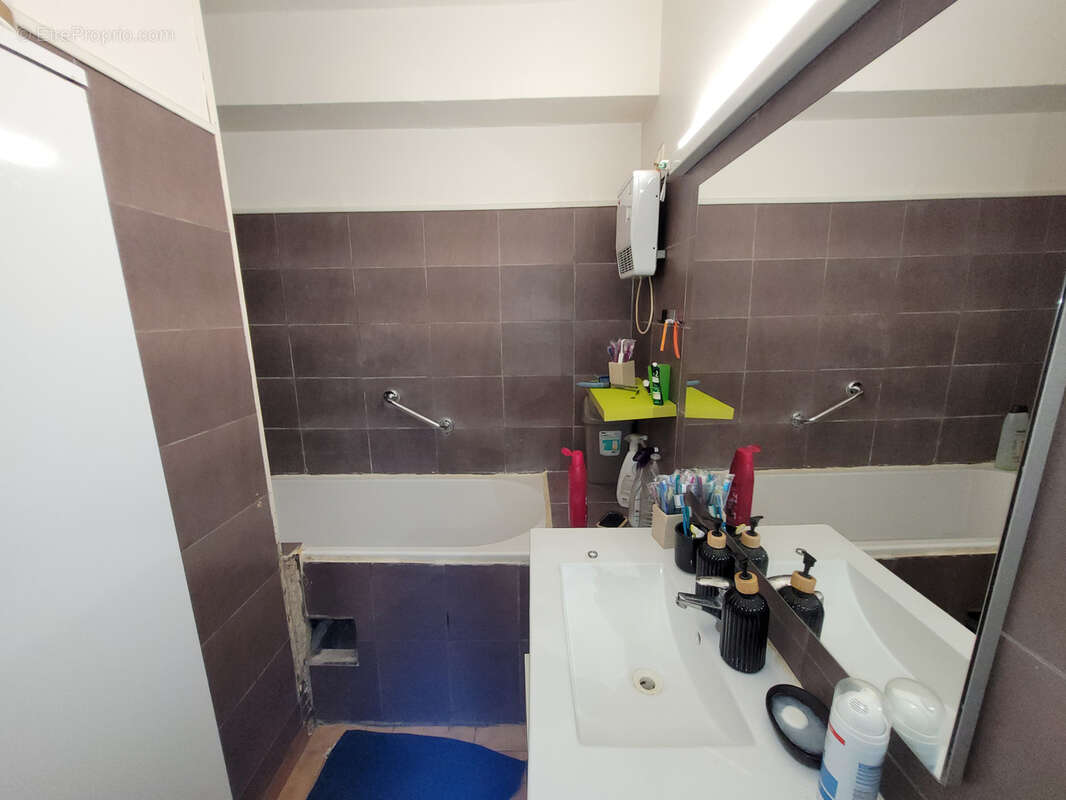 Appartement à SALLES-D'AUDE
