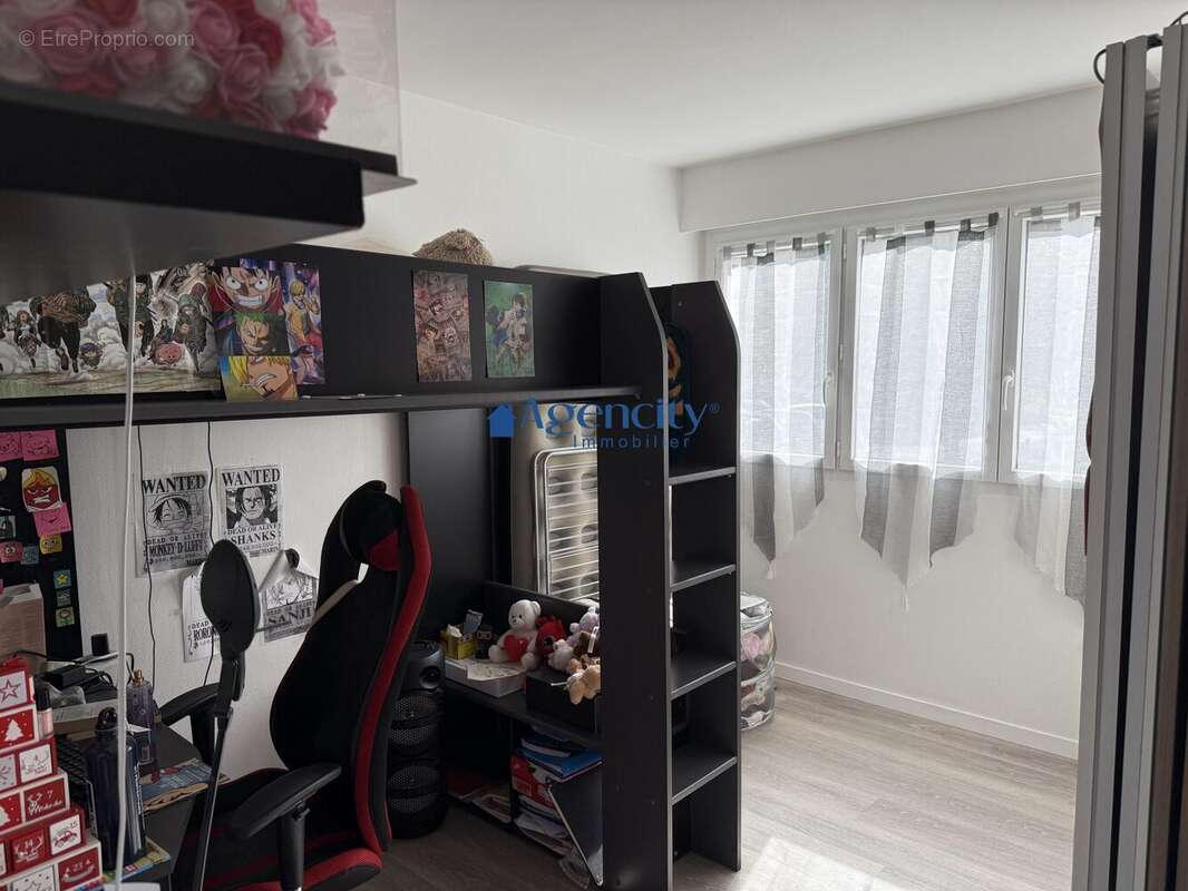 Appartement à LE PLESSIS-TREVISE