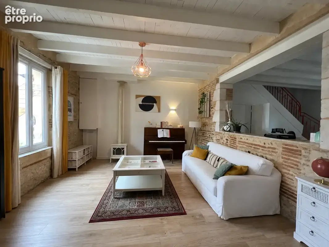 Maison à LE PASSAGE