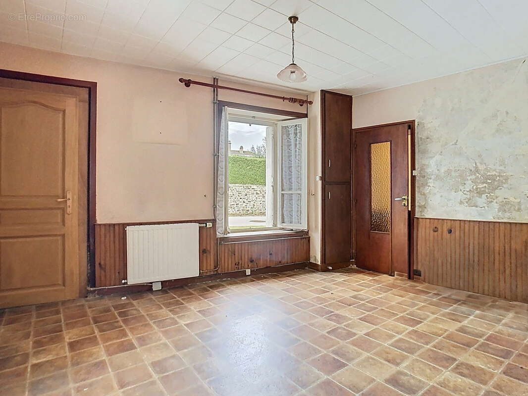 Maison à LA HAYE-DU-PUITS