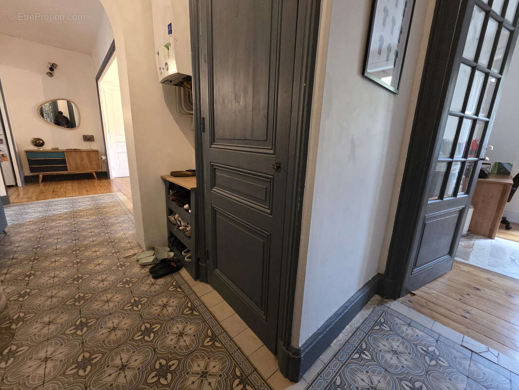 Appartement à SAINT-ETIENNE