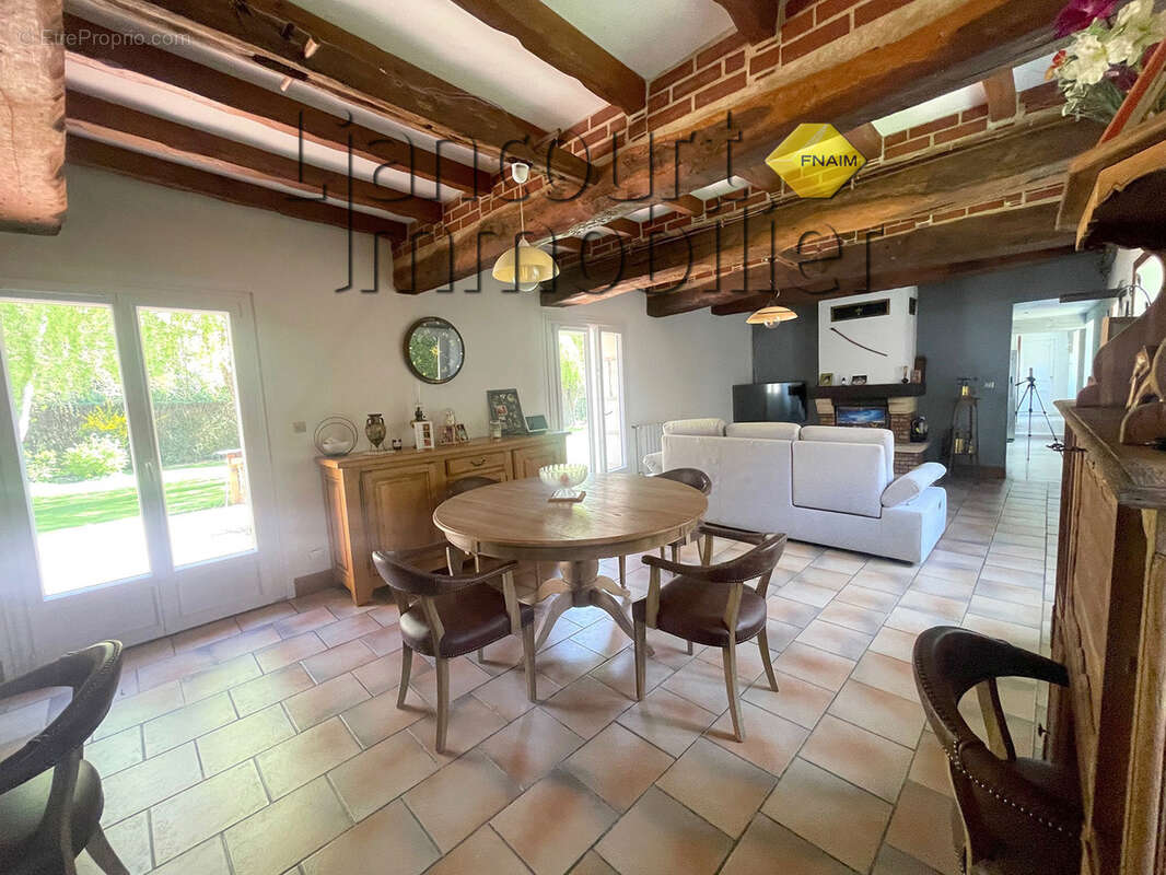 Maison à ANGY