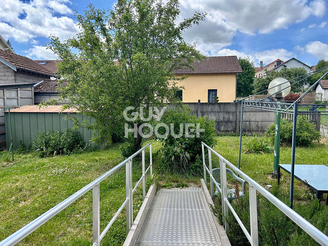 Maison à GOLBEY