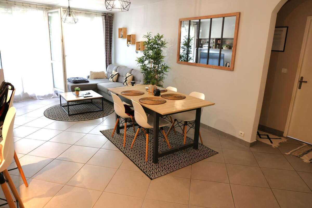 Photo 7 - Appartement à CHILLY-MAZARIN