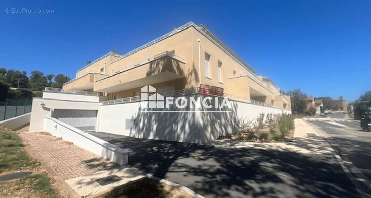 T4 neuf 81 m² – balcon 17 m² – secteur recherché aux portes de lyon  produit rare ! - photo 22