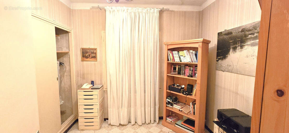 Villa de plain pied sur 880 m2 - photo 9