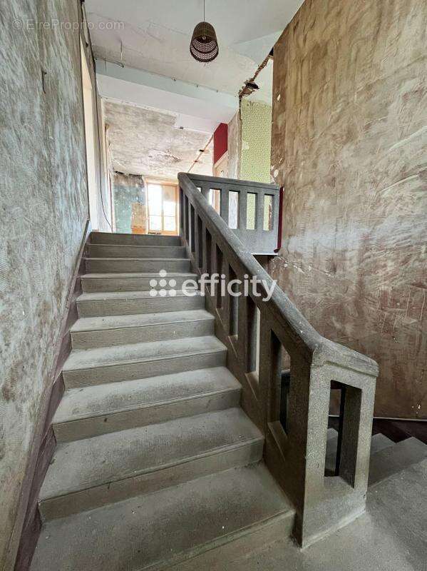 Appartement à LA FERRIERE-AUX-ETANGS