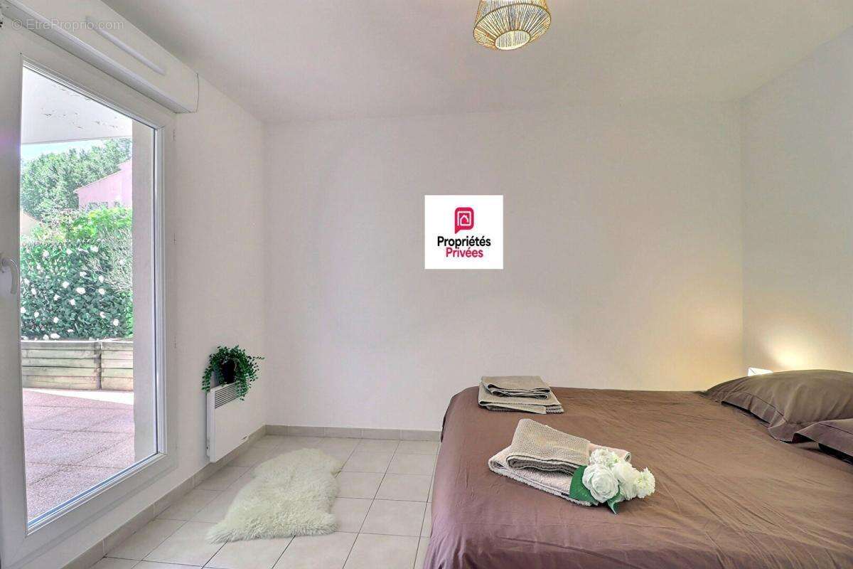 Appartement La Seyne Sur Mer 4 pièce(s) 80.98 m2 - photo 14