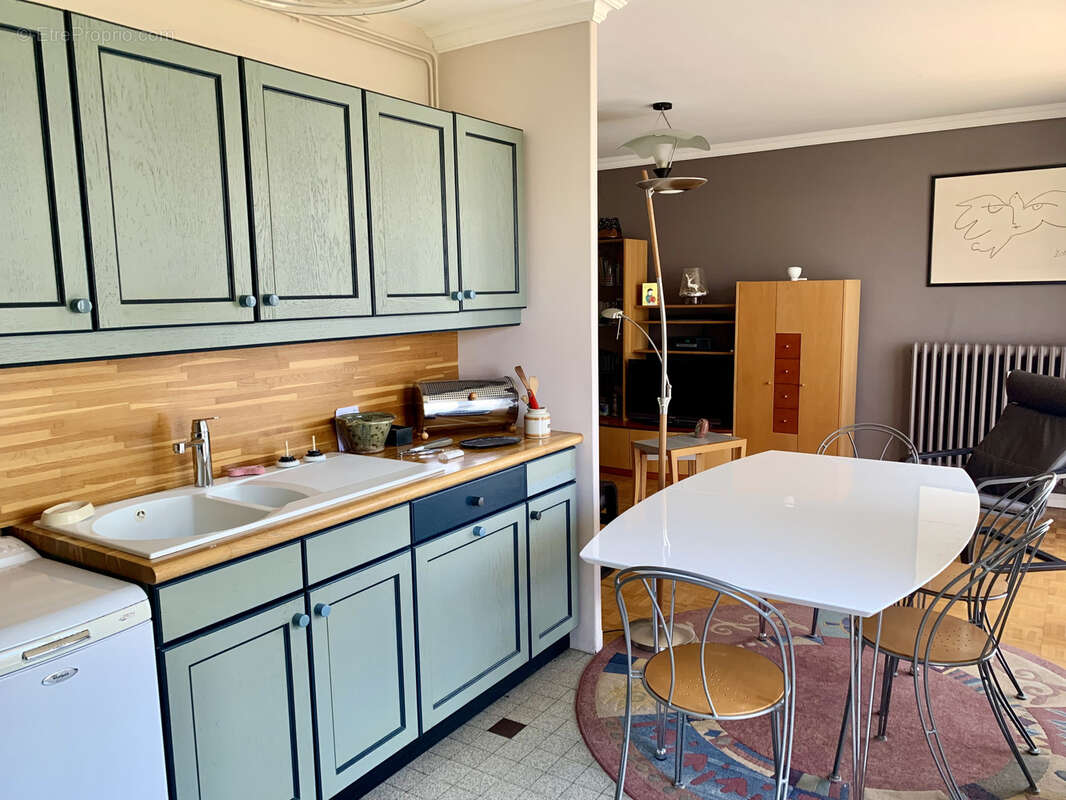 Appartement à SAINT-FONS