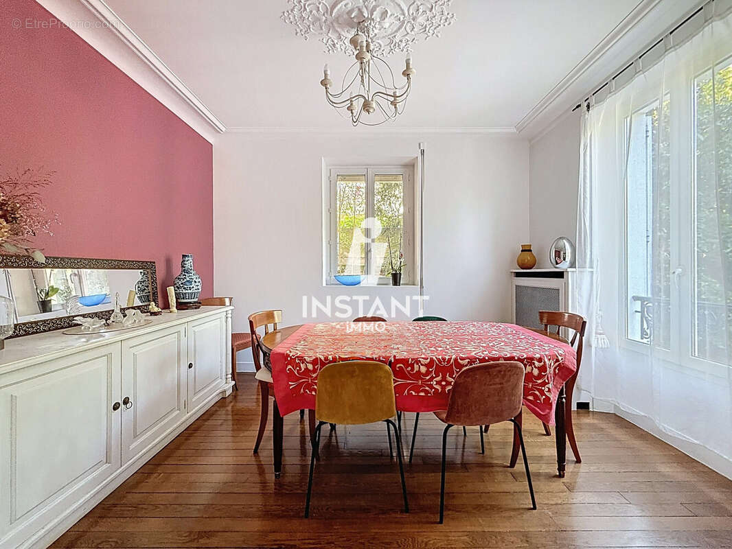 Maison à LE PERREUX-SUR-MARNE