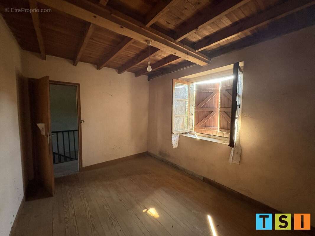 Maison de campagne a renover - photo 6