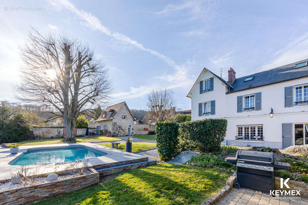 Maison à RONQUEROLLES