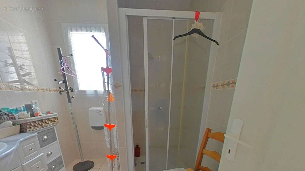 Maison à NISSAN-LEZ-ENSERUNE