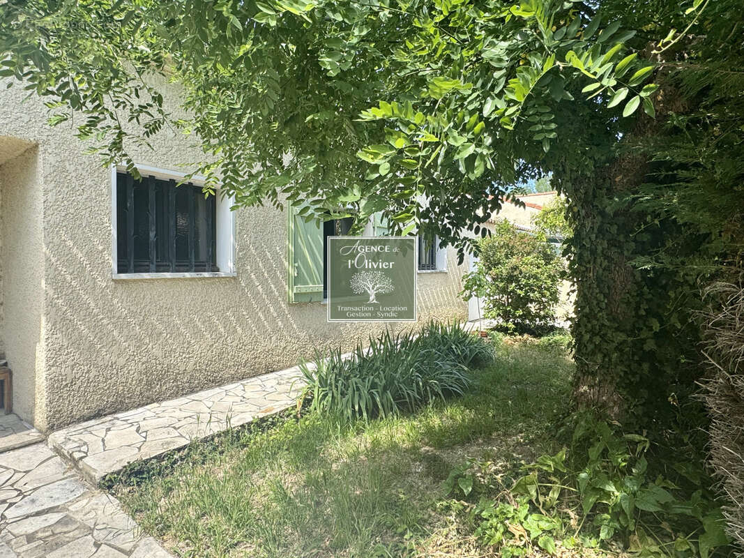 Maison plain pieds T4 accès LAC - photo 14