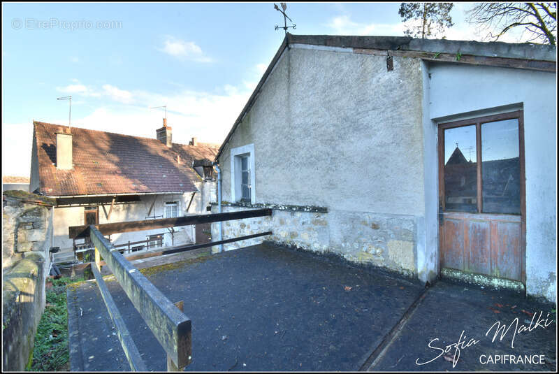 Maison à LE CHATELET