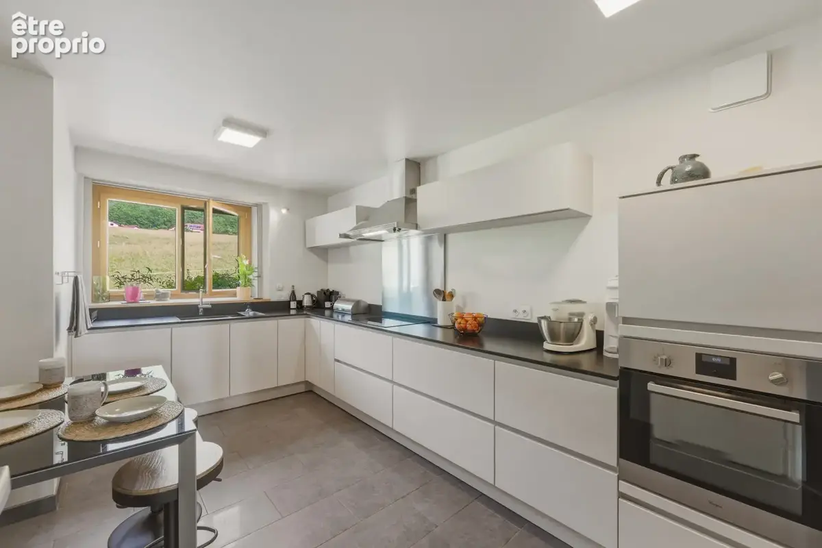 Maison à vendre 7 pièces ECHENEVEX (01) - photo 8