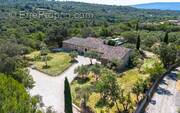 Maison à GORDES