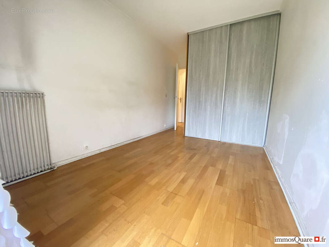 Appartement à LYON-8E
