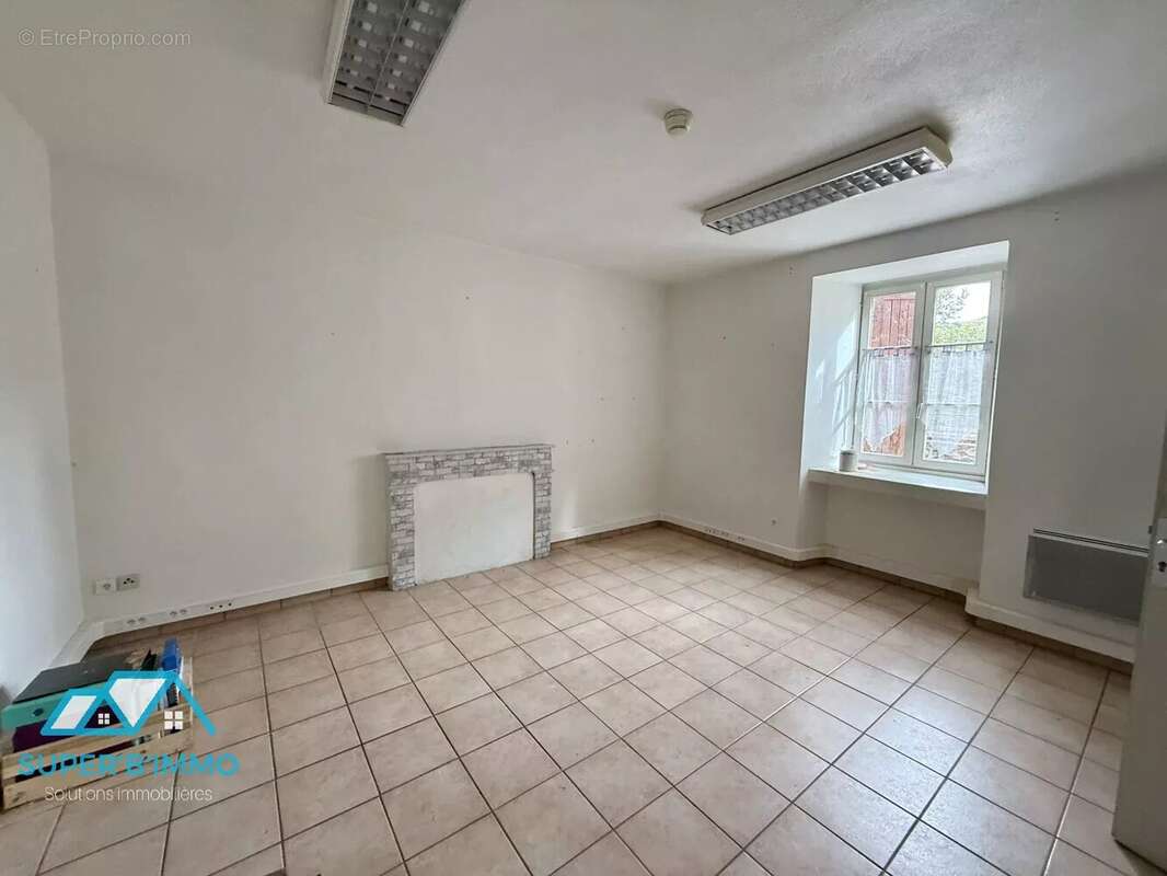 Appartement à LAVOUTE-CHILHAC