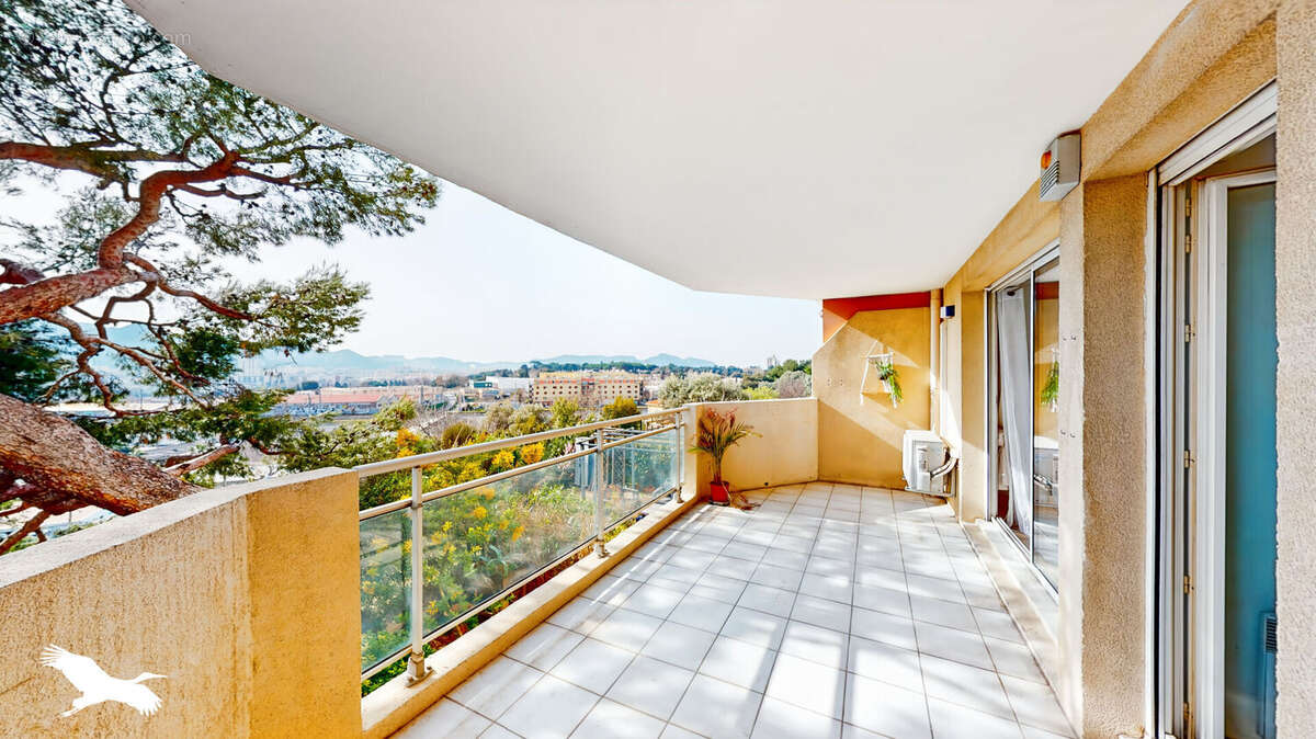 Appartement à MARSEILLE-12E