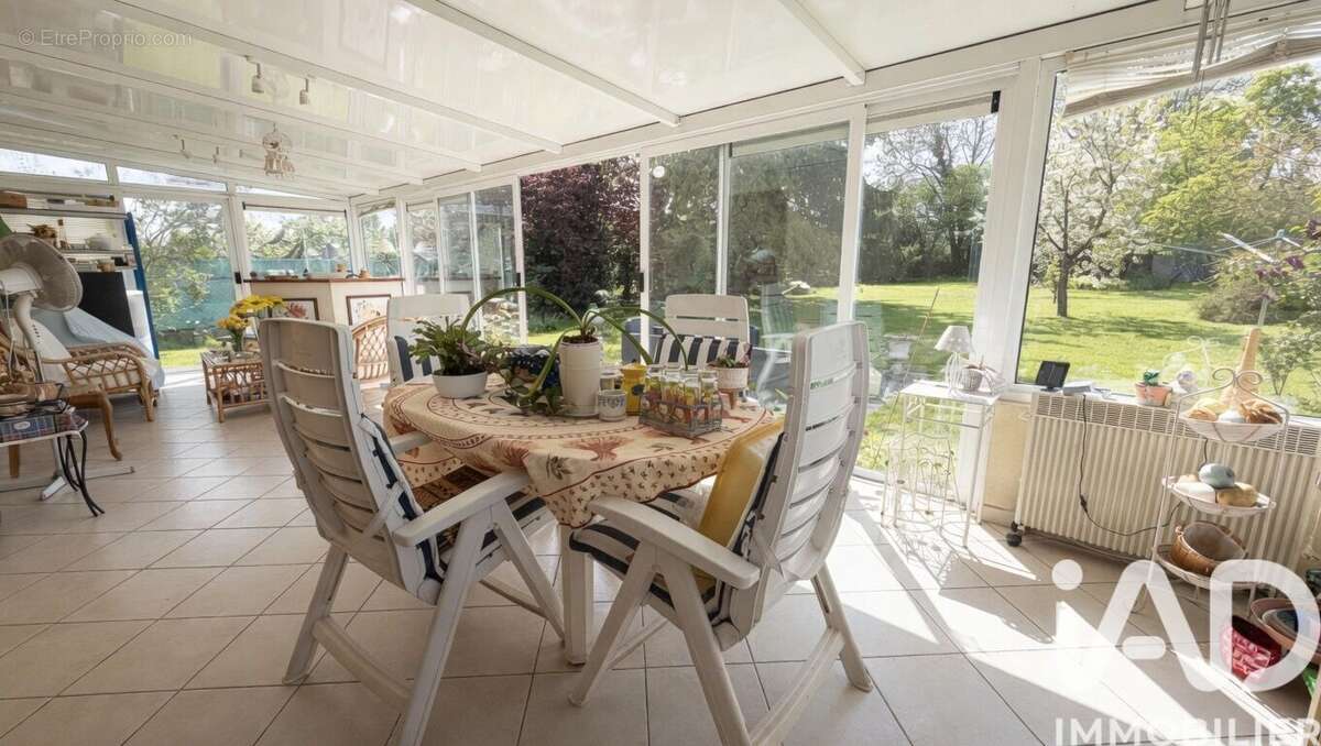 Maison 112 m² à Pierrefitte-En-Beauvaisis  - photo 2