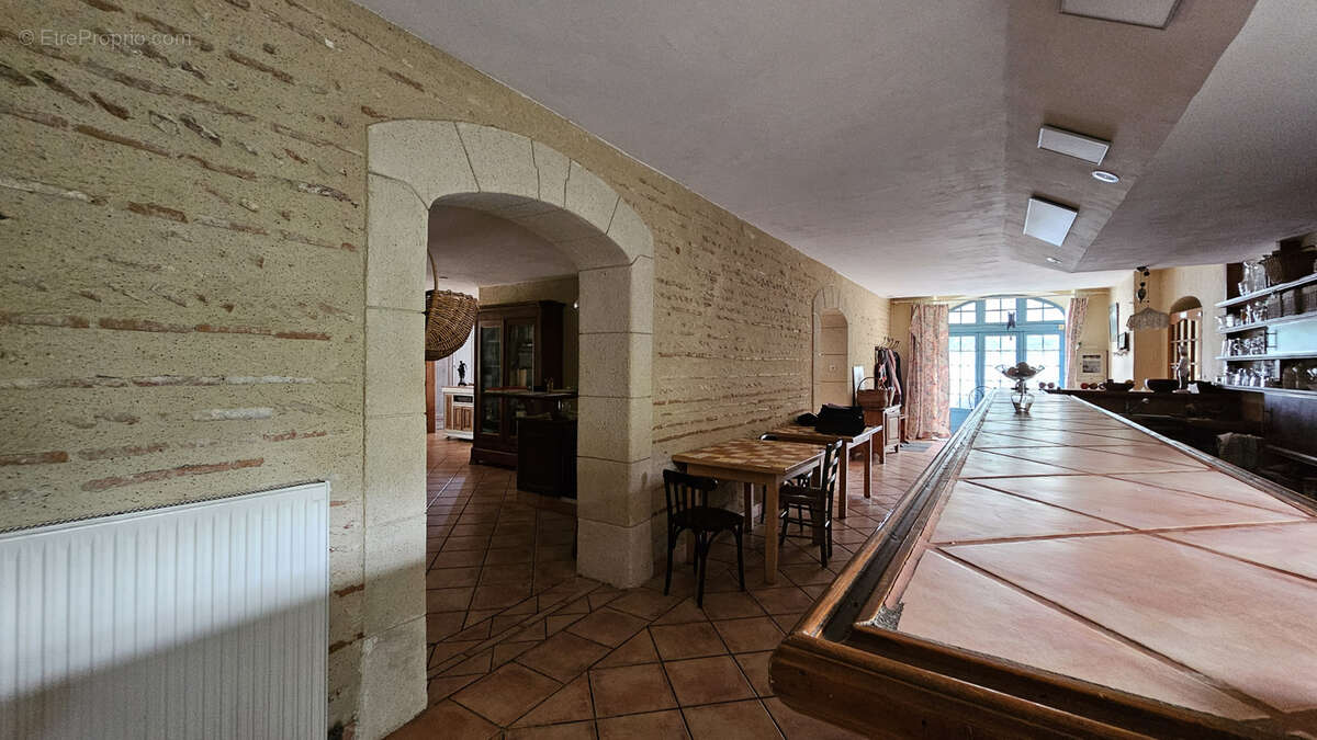 Maison à LE MAS-D'AGENAIS