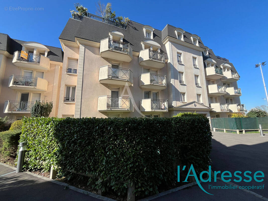 Appartement à LE PLESSIS-TREVISE