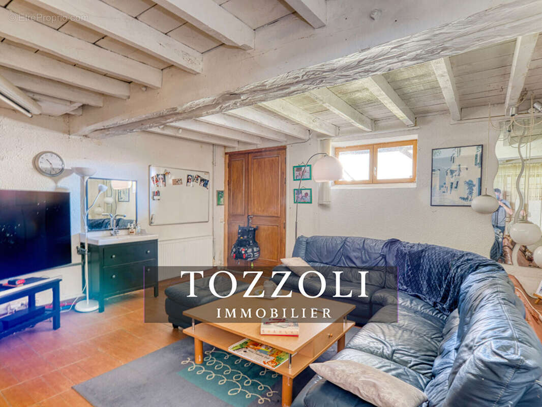 Maison à SAINT-QUENTIN-FALLAVIER