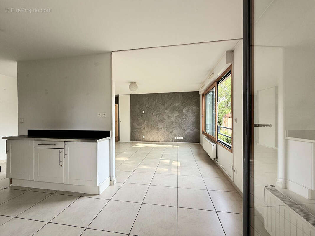Vente appartement T3 - sans vis à vis - calme - loggia plein Est - photo 6