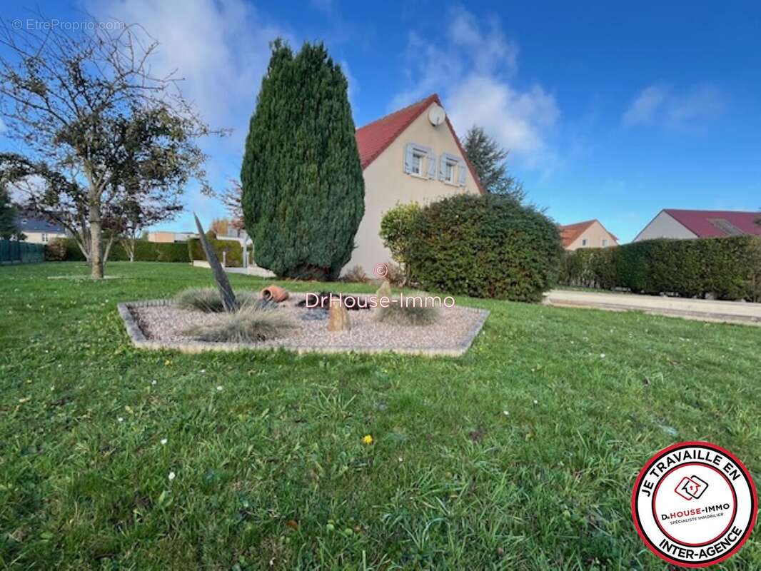 Maison à CREULLY