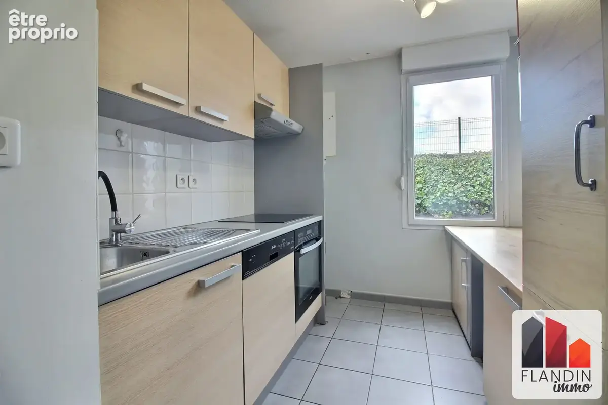 Appartement 3 pièces 62 m² à vendre à Grigny (69520) - photo 5