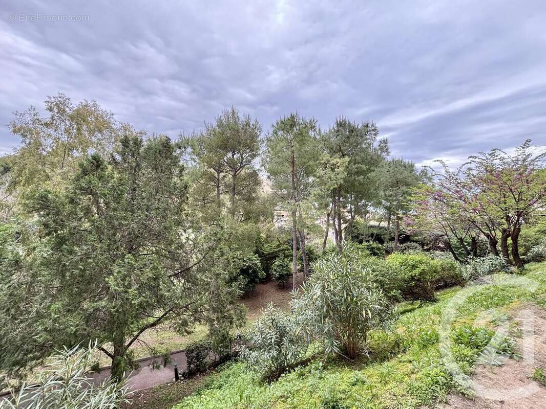 Appartement à ROQUEBRUNE-CAP-MARTIN