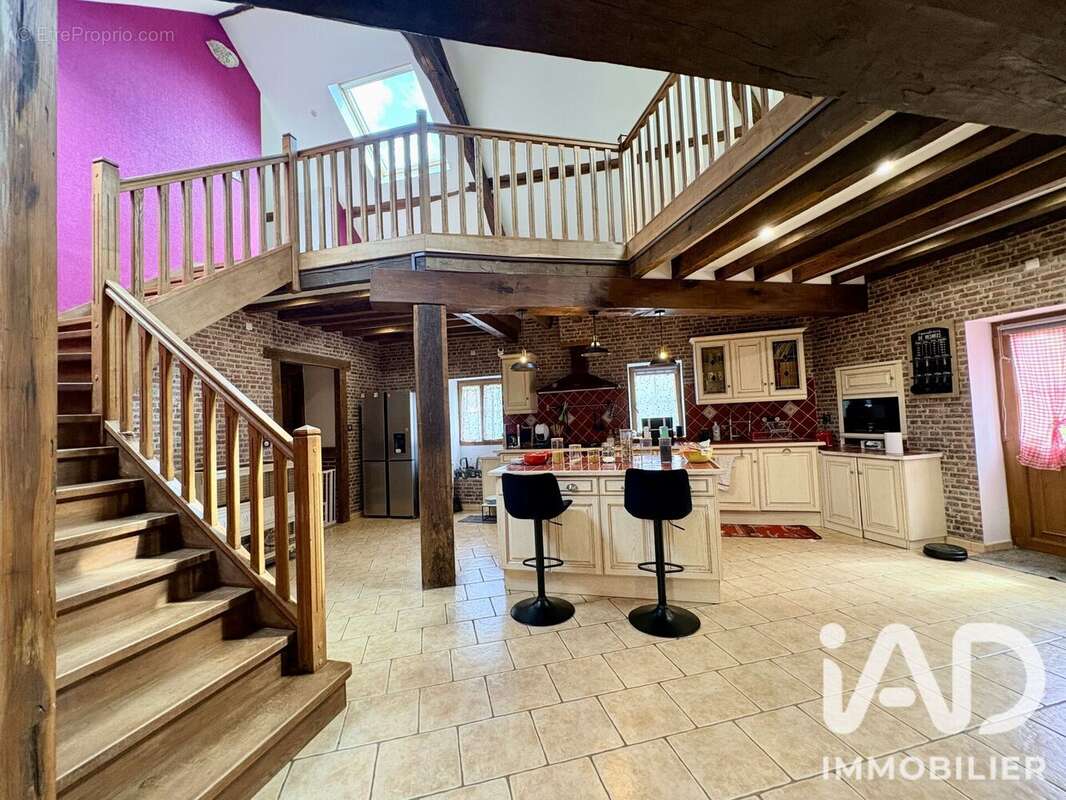 Photo 6 - Maison à IVOY-LE-PRE