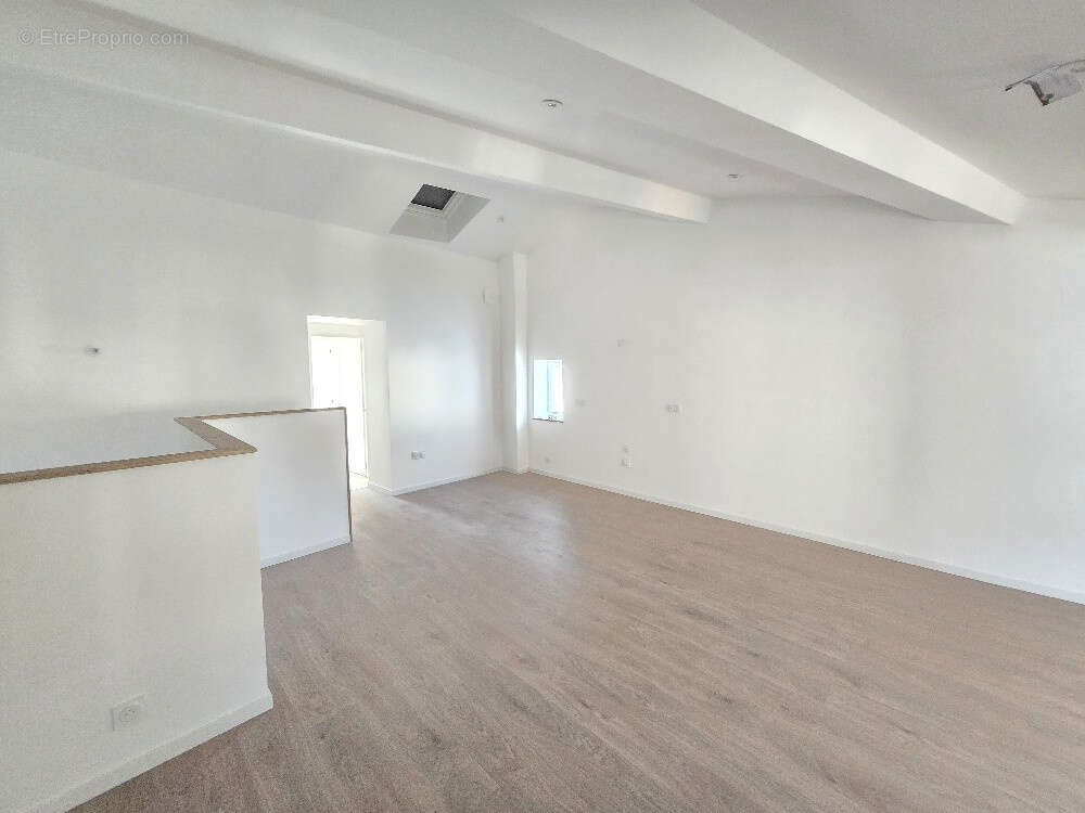 Appartement à CHAPONOST