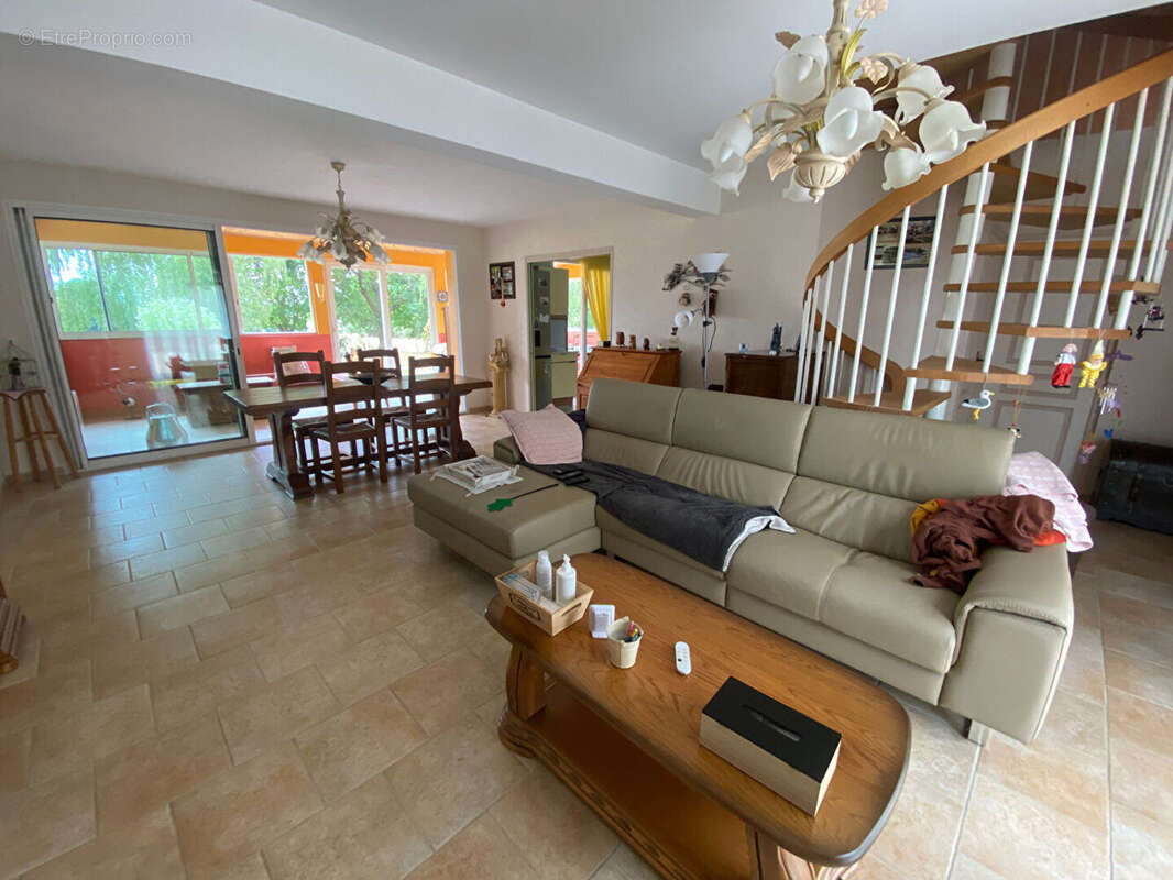 CHERRE-AU , maison 3 chambres 160 m2 - photo 2