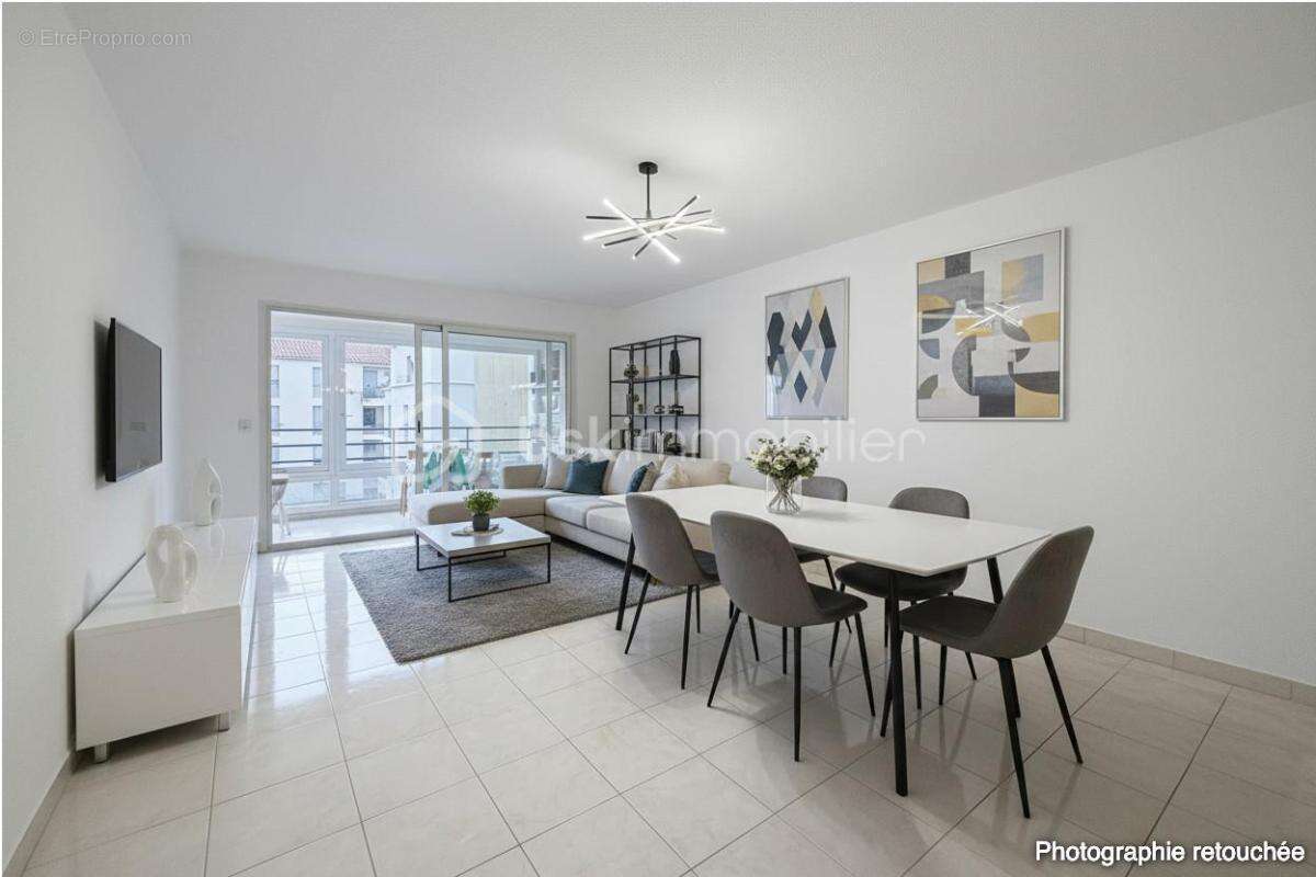 Appartement à SIX-FOURS-LES-PLAGES