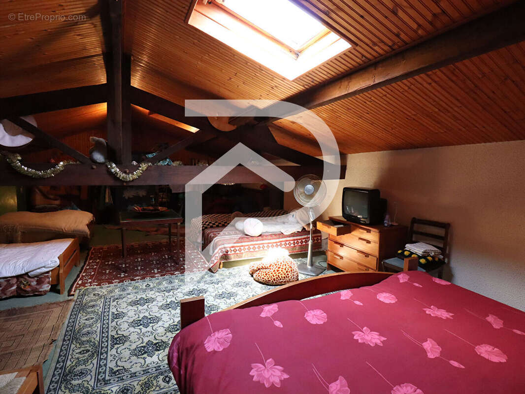 Maison à LES MATHES