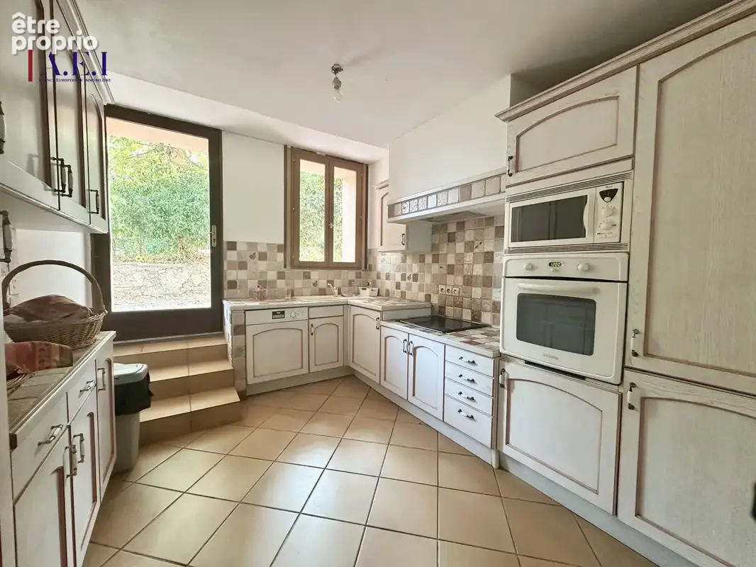 Appartement à SIX-FOURS-LES-PLAGES