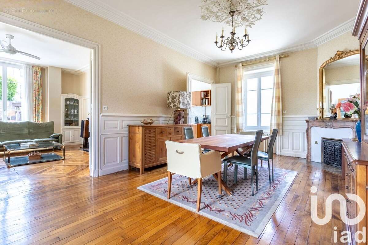 Photo 4 - Appartement à SAINT-BEAUZIRE