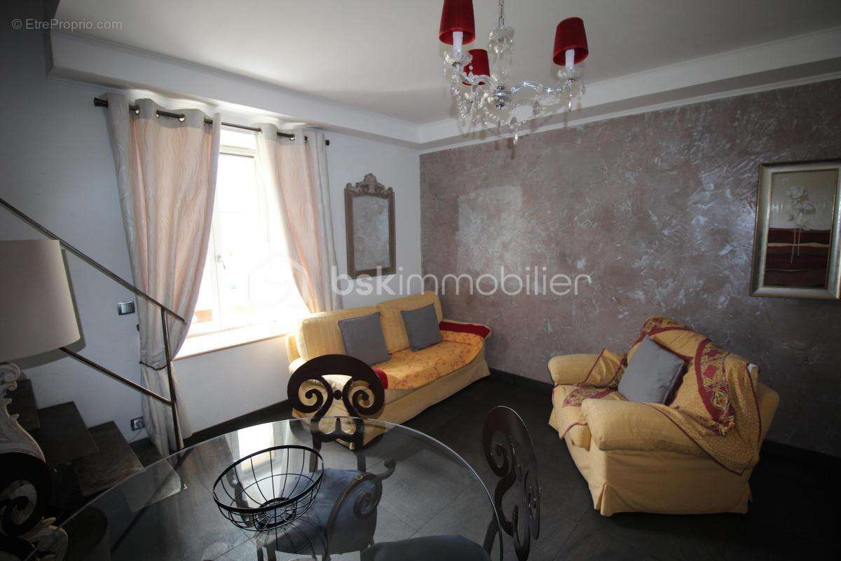 Mont-Dauphin UNESCO – Maison, 5 gîtes de standing, espace bien-être et piscine - photo 12