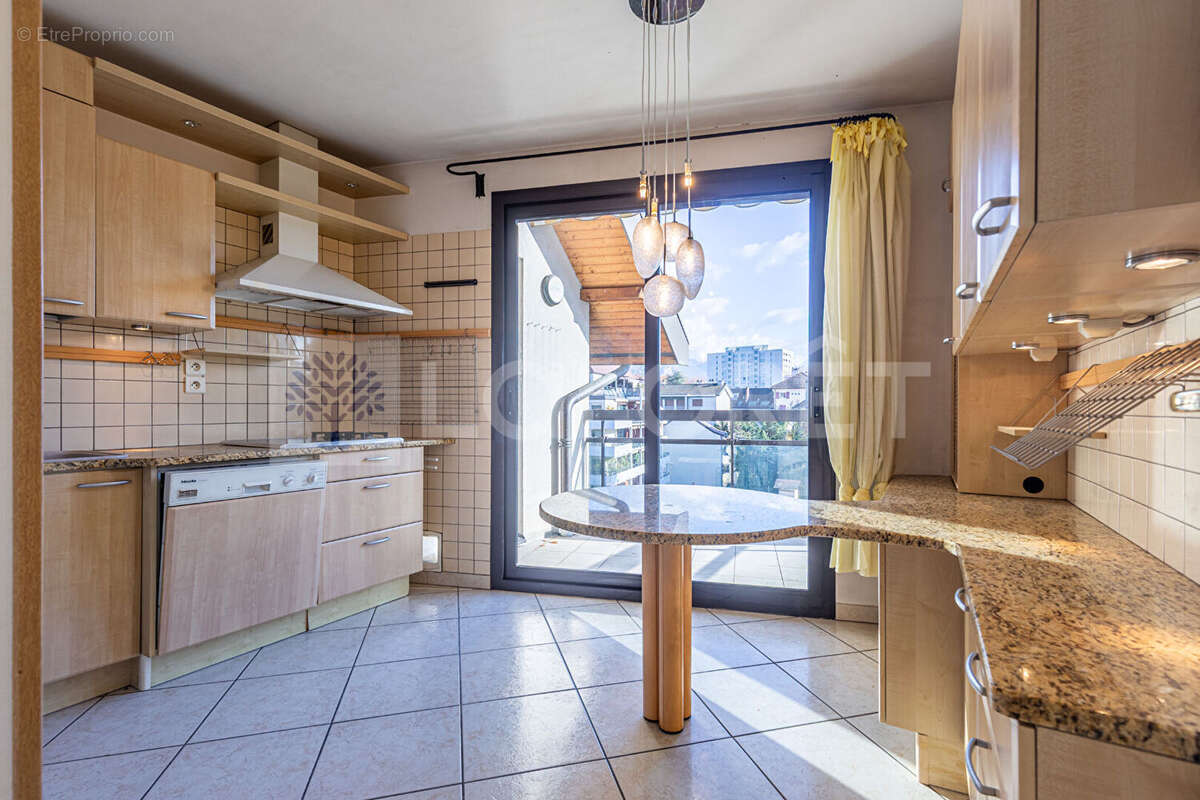 Laforet immobilier - "gaura" - annecy - secteur parmelan / triangle d'or - appartement t3 de 111.63m2 - cave - possibilité garag - photo 6