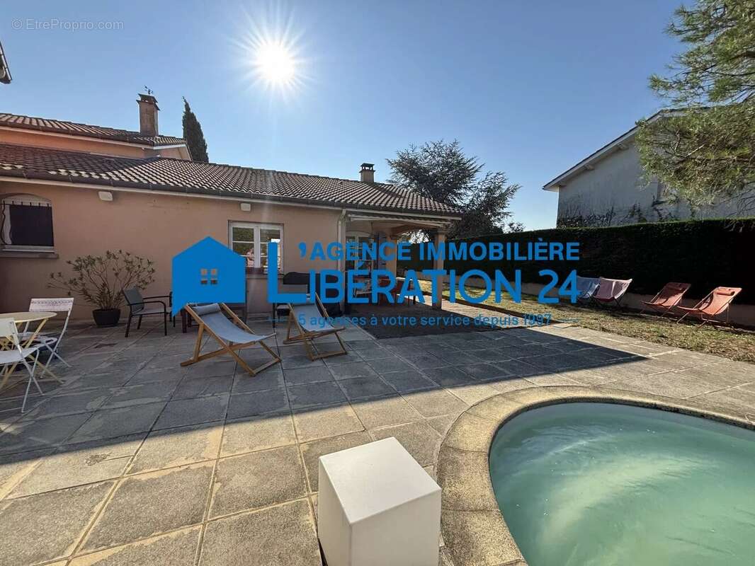 Maison familiale de 190 m² avec piscine, beaux volumes et cadre privilégié - photo 19