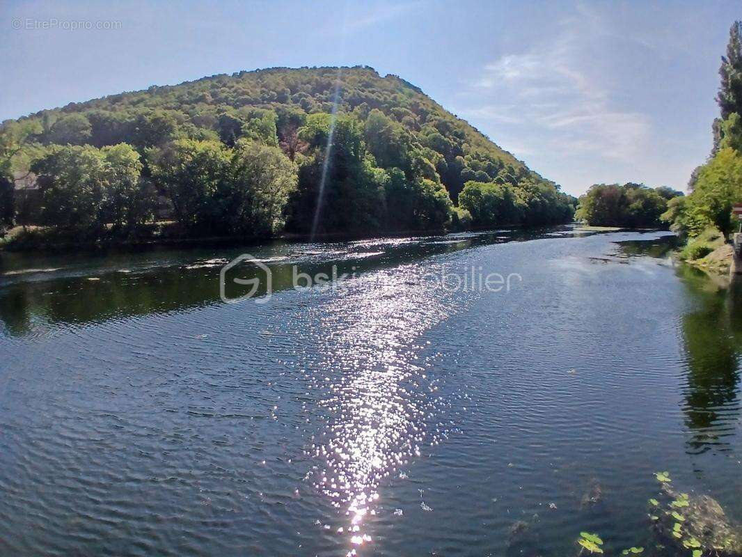 Proximite centre -ville, superbe appartement t3 neuf avec grande terrasse , le long du doubs!!!! - photo 3