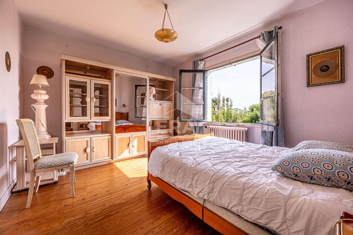 Maison à VAUX-SUR-MER