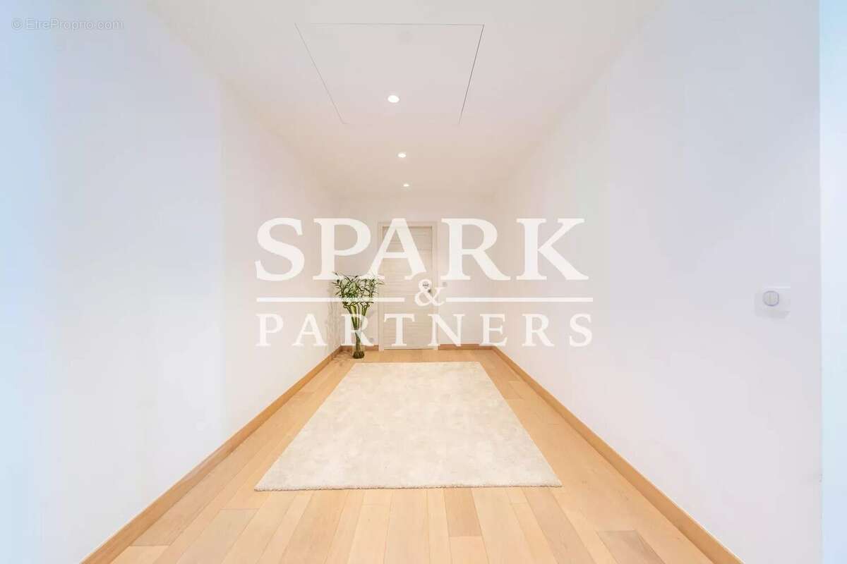 Maison à ROQUEBRUNE-CAP-MARTIN