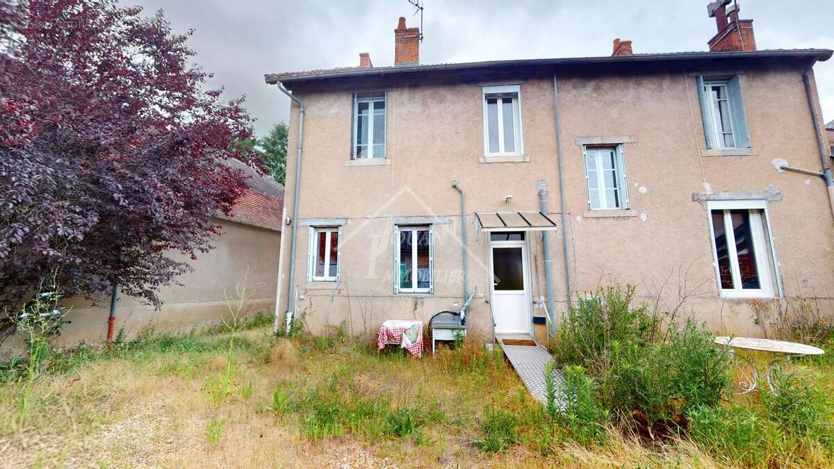 Maison de bourg à rénover - photo 5